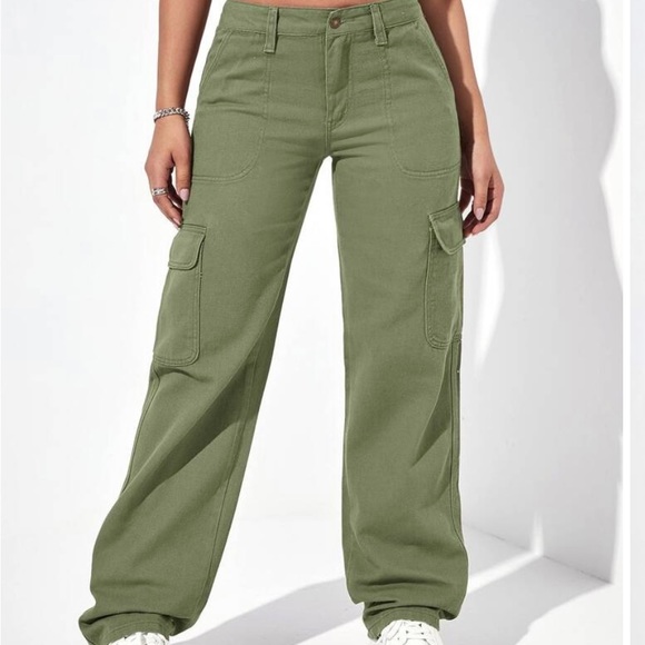 Cargo Jeans - Picture 3 of 4